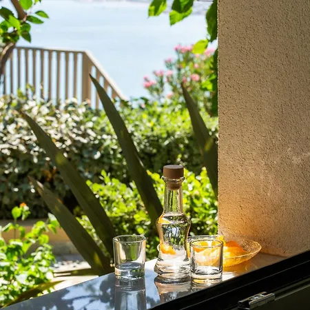 Blue View Daire Stalida